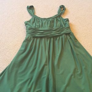 Short green dress by Jones New York